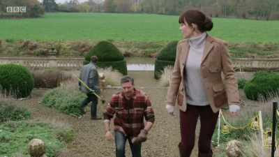I've been wanting to speak to you. - Shakespeare & Hathaway - Private Investigators