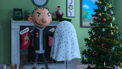 I've built a device that
powers our doorbell camera, - Diary of a Wimpy Kid Christmas: Cabin Fever