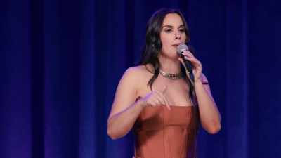 I've had four panic attacks
on stage tonight. - Hannah Berner: We Ride at Dawn