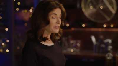 I've got 250ml of
double cream here, - Nigella: At My Table