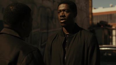 I've got a gun
and I'm not giving it up. - Snowfall