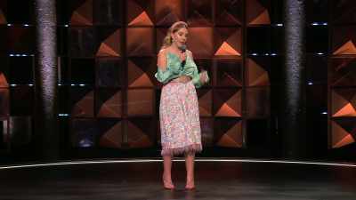 I've got get back to my husband.
He's at home babysitting. - Backstage with Katherine Ryan