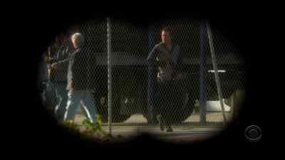 - I've got Jonah. - What about those pallets? - Jericho