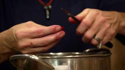 I've got some cherries
and then I got some
concentrated lemonade. - Moonshiners: Master Distiller
