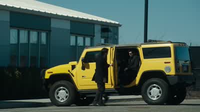I've got Sonny and two guys going into hangar 81. - FBI