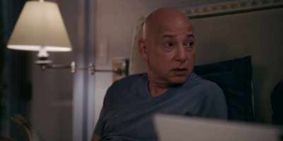 I've gotta get my phone checked.
It just goes rogue sometimes. - And Just Like That…