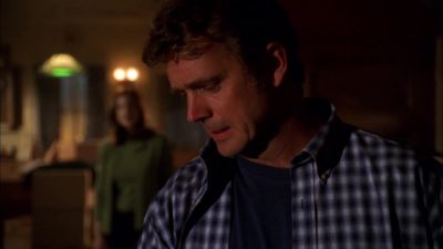 I've gotta go get him. - Smallville