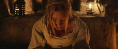 I've heard that grey ones
can run about 11mph, - The Witchfinder