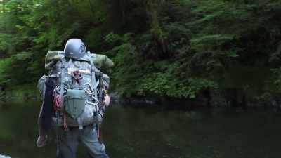 I've heard stories
that the Bigfoot
would throw rocks. - Expedition Bigfoot
