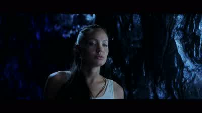 I've helped you keep this away from reiss. - Lara Croft Tomb Raider: The Cradle of Life