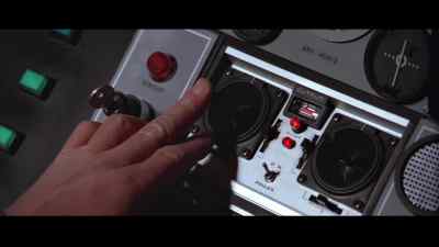 I've Iooked forward
to this moment, Mr. Bond. - For Your Eyes Only