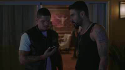 I've just sent each
of you a text message - Mayans M.C.