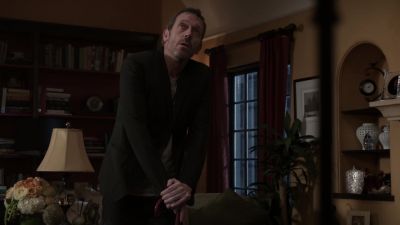 I've made a decision. - House