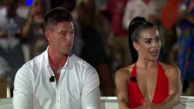 I've never been on a date
where a guy can
make me laugh, - Love Island