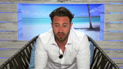 I've never, ever, ever,
ever, ever in my life,
been this deep - Love Island