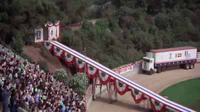 I've never seen Evel
take this much time before. - Viva Knievel!