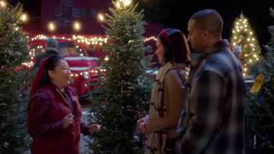 I've never traded
something online before, - Trading Up Christmas