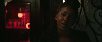 I've only been here for
three months. [chuckles] - Ruthless