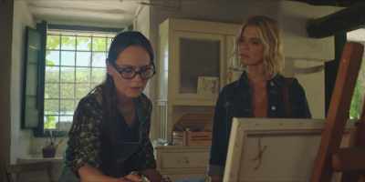 - I've ruined it.
- No, you haven't. - Signora Volpe