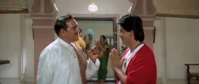 I've seen you somewhere before. - Dilwale Dulhania Le Jayenge