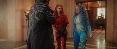 I've transported it to the Stardust Room,
which will be your dormitory. - Descendants: The Rise of Red