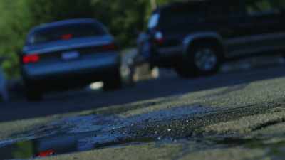 Ivey: WHEN THEY PULLED UP
TO THE RESIDENCE, - Hometown Homicide