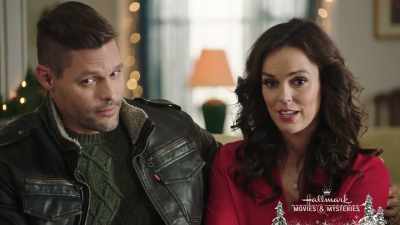 Ivy, do you still wanna
stay here? - Last Vermont Christmas