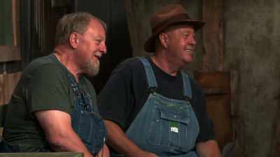 [ivy laughs] - Moonshiners: Master Distiller