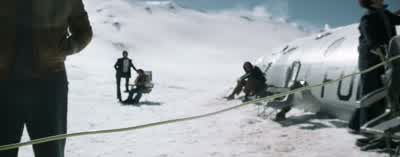 ¿Izquierda o derecha? - Society of the Snow