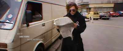 J give you what you need,
I give you what you need, yeah! J - Mystify: Michael Hutchence