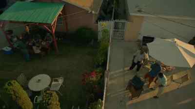 J‘ And we're on the move J‘ - American Crime Story