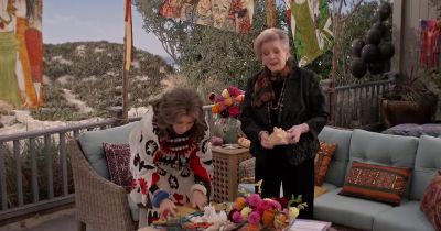 J-M, let's get this funeral party started. - Grace and Frankie