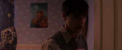 J” something tells me j“ - The Loneliest Boy in the World