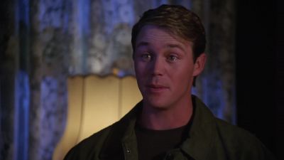 -Já era hora.
-Eu estava ocupado. - Charmed