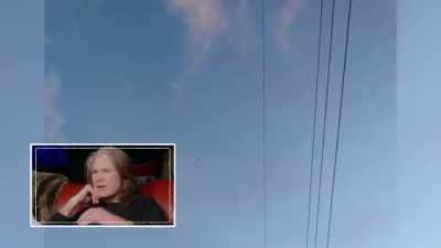 [Jack] And now, he'll zoom out - The Osbournes Want to Believe