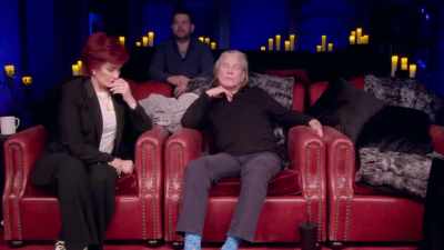 [Jack] Captain
of the alien's spacecraft. - The Osbournes Want to Believe