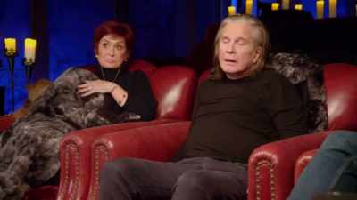 [Jack] Moving on to the
next glitch with the glitch, - The Osbournes Want to Believe
