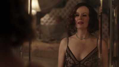 -Jack Warner's wife...
-(sighs) - The Last Tycoon