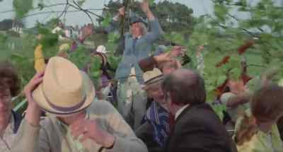 [Jack] Watch out, everybody. - Holiday on the Buses