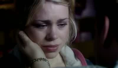 Jackie, look at her. - Doctor Who
