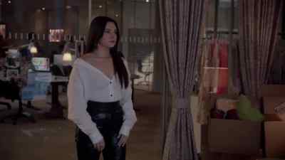 Jacqueline,
I need to talk to you. - The Bold Type