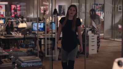 Jacqueline, you wanted to see me? - The Bold Type