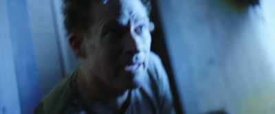 - [Jaelyn groaning]
- Talk to me. Hey. - The Requin