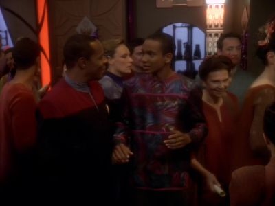 Jake, you all right? - Star Trek: Deep Space Nine