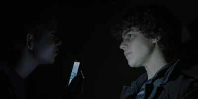 Jake, your eye. It looks so real. - Chucky