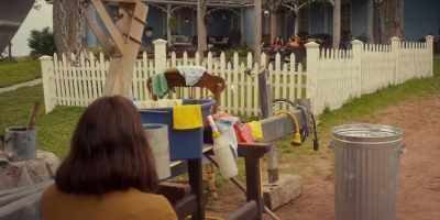 - Jake, we get it.
You want a dog! - The Way Home