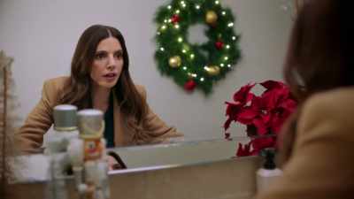 Jake, this has become untenable. - Jingle All the Way to Love