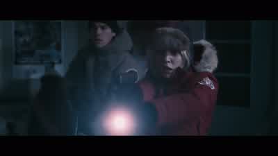 Jake? Helen? Are you here? - 30 Days of Night