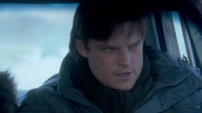 - Jake. - I see it. Damn it. - Jericho