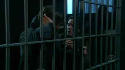 Jake, just give me a chance, please.
We can end this. - Jericho